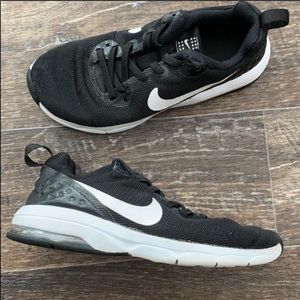 Nike shoes 12.5